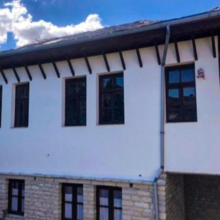 Miziriguesthouse Gjirokastër المظهر الخارجي الصورة