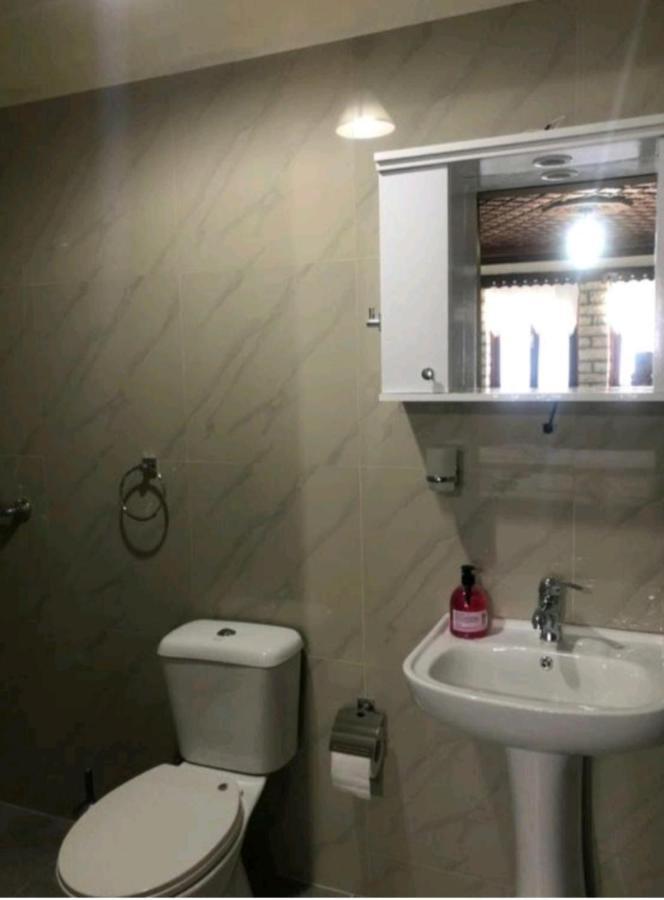 Miziriguesthouse Gjirokastër المظهر الخارجي الصورة