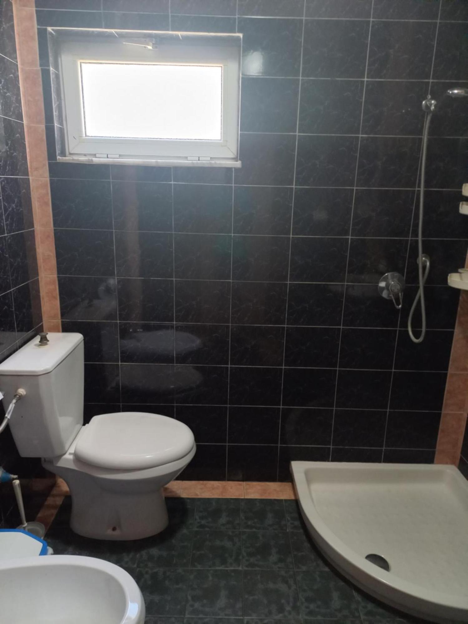 Miziriguesthouse Gjirokastër المظهر الخارجي الصورة